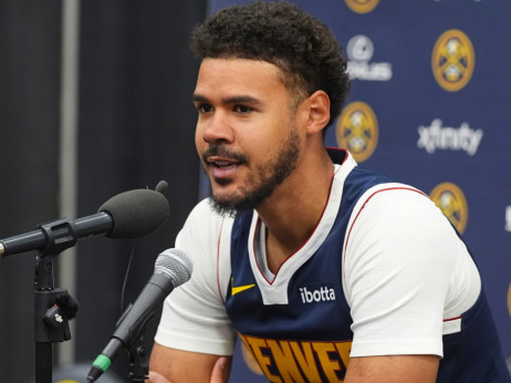 (VIDEO) Kem Džonson oduševljen Jokićem: Tek sad shvatam koliko on DOBRO razume košarku