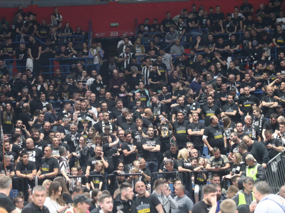 Košarkaški klub Partizan trajno proterao jednog svog navijača sa domaćih mečeva: Kazna za nedolično ponašanje