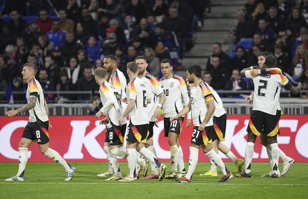 Fudbaleri Nemačke nastupiće u osmini finala bez standardnog štoperskog tandem