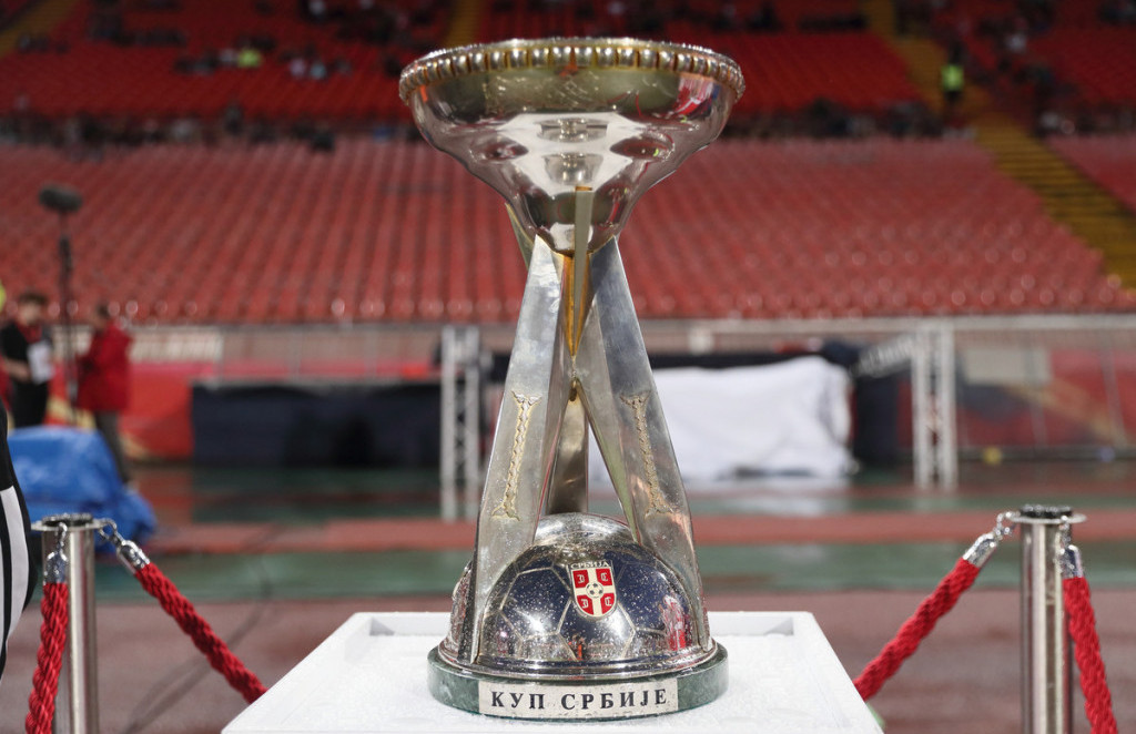 Ukupno je odigrano četiri finala kupa van glavnog grada Srbije