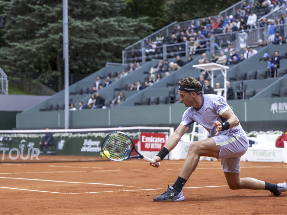 Kasper Rud vraća lopticu na ATP turniru u Ženevi