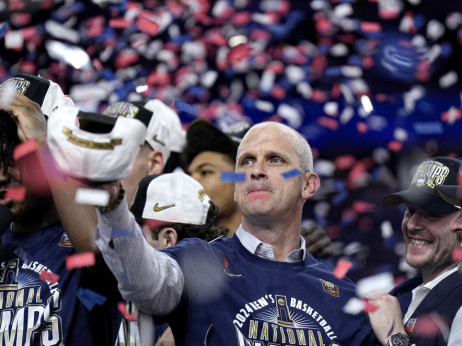 Lejkersi dovode NCAA šampiona: Trener Konektikata stiže u Los Anđeles