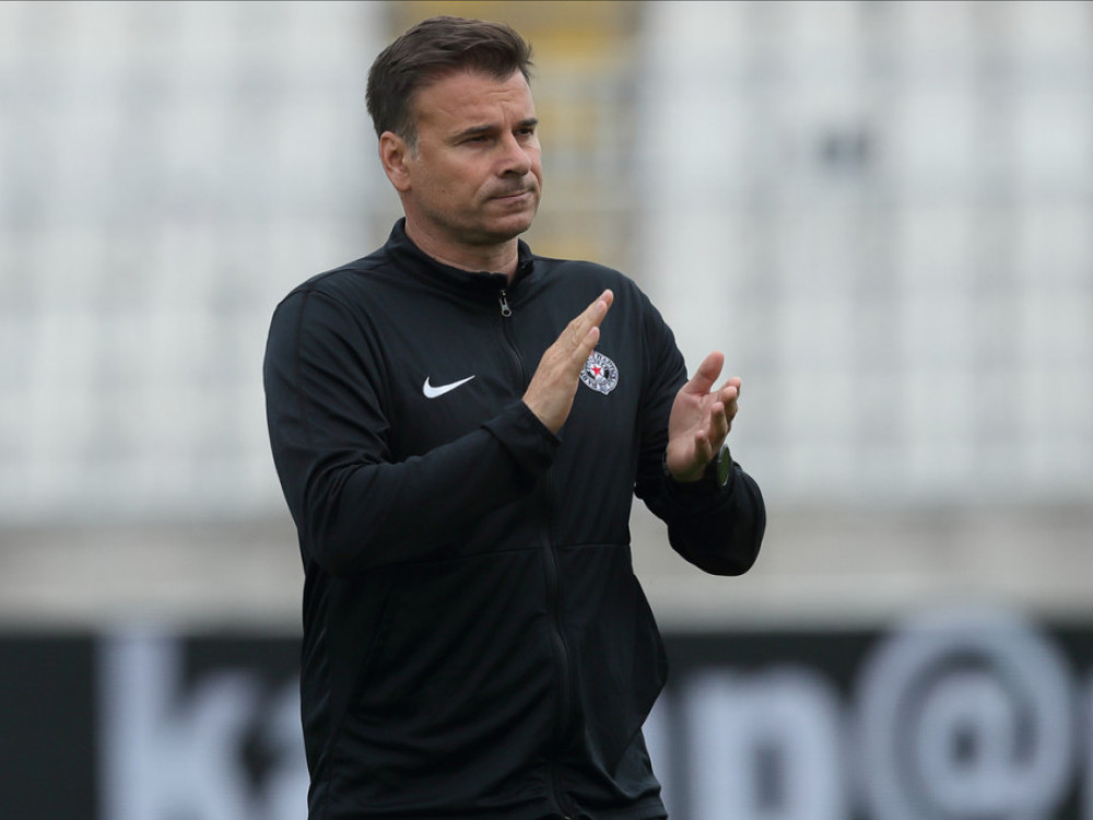 Trener Partizana, Aleksandar Stanojević, oglasio se sa priprema kluba.