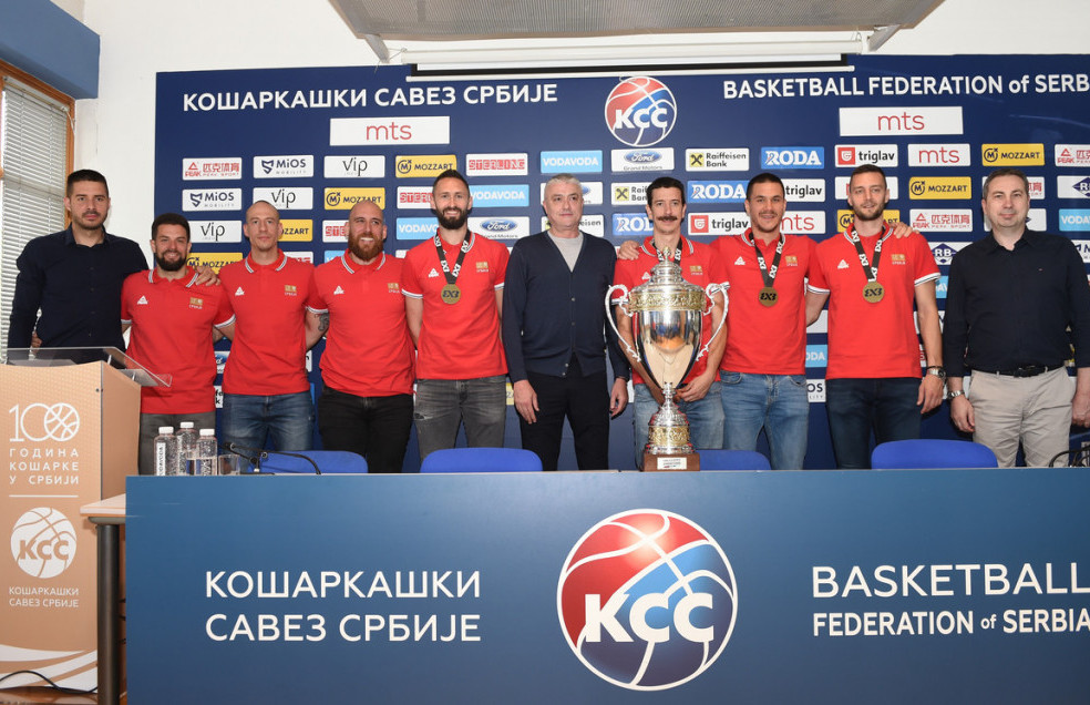 Reprezentacija Srbije u basketu 3x3 na prijemu u KSS