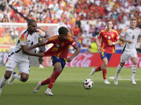(KRAJ) Španija - Nemačka (2:1): "Crvena furija" je u polufinalu