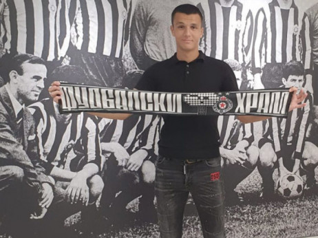 Potpisao za Partizan, pa otišao na "kaljenje" u Jedinstvo: Mlada nada crno-belih nastavlja karijeru u Ubu
