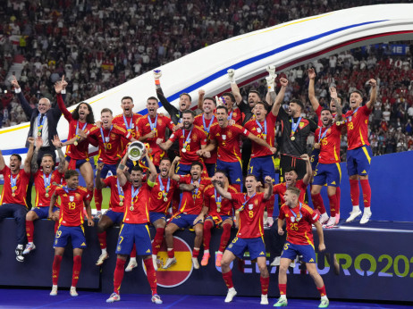 (VIDEO) Kralj Felipe šesti i Čeferin uručili pehar Morati: Španija zasluženo prvak Evrope