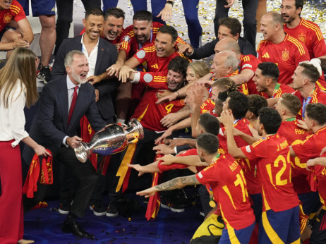 Bili smo porodica, pobedili četiri svetska prvaka: Španski igrači pravi heroji EURO