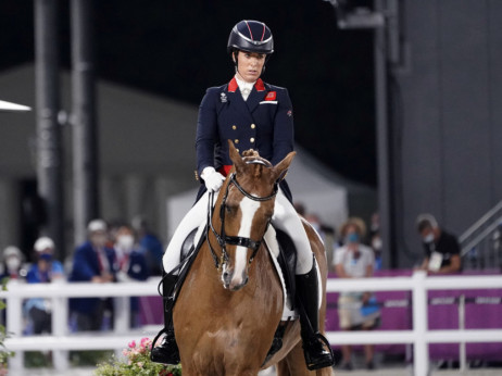 Trostruka prvakinja u konjičkim sportovima, Šarlot Dižardin, se povukla sa OI jer je maltretirala konja