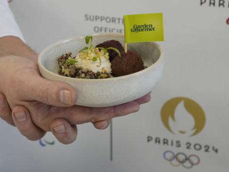 Šta će jesti sportisti u Parizu? Zabranjena "brza" hrana, na meniju, kroasan sa poširanim jajima i kremom od tartufa!