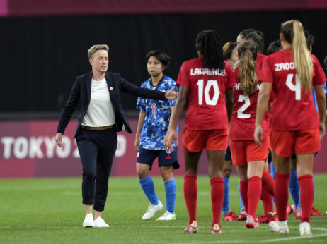 Kanada "povukla" selektorku ženskog fudbalskog tima usred Igara: Beverli Pristman stradala zbog "afere dron"