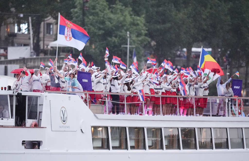 Olimpijci Srbije na defileu povodom otvaranja