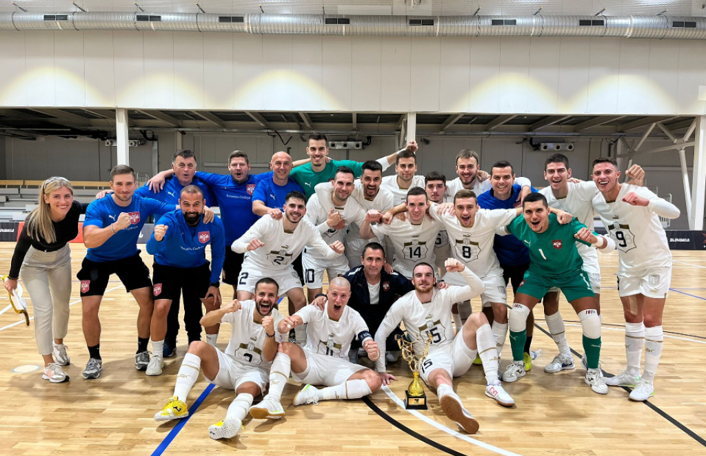 Futsaleri Srbije nakon osvajanja turnira u Slovačkoj