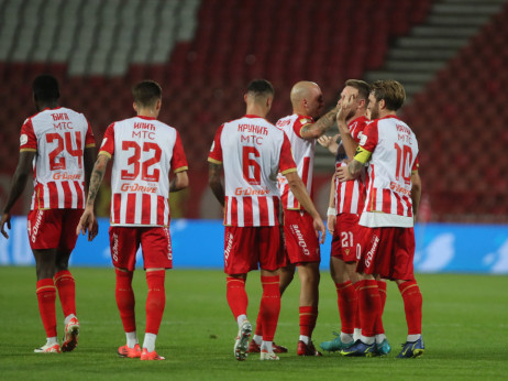 (UŽIVO, VIDEO) IMT - Crvena zvezda 1:1: Kur sa 40 metara lobovao Glazera