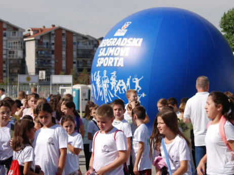 Održani Sajmovi sporta u četiri beogradske opštine: Domaćini su bile osnovne škole iz Zemuna, Palilule, Zvezdare i Surčina