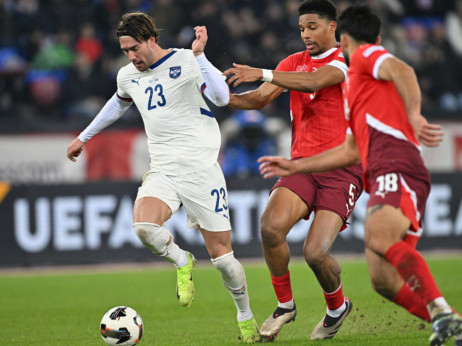 (UŽIVO, VIDEO) Švajcarska - Srbija 0:0: Kobel odbranio penal Mitroviću