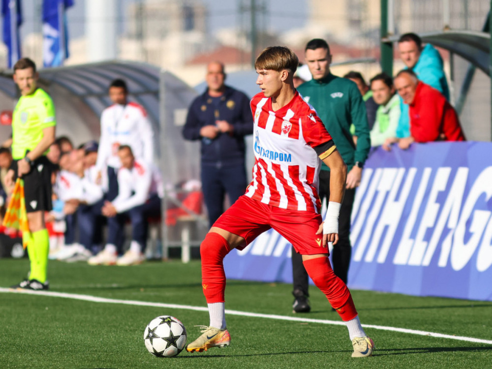 Vasilije Kostov, fudbaler Crvene zvezde