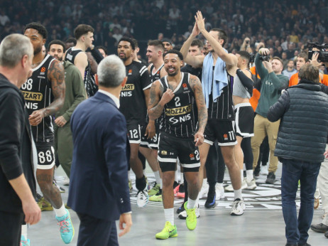 Partizan posle trilera pobedio Albu u Berlinu i nastavio trijumfalni niz u Evroligi