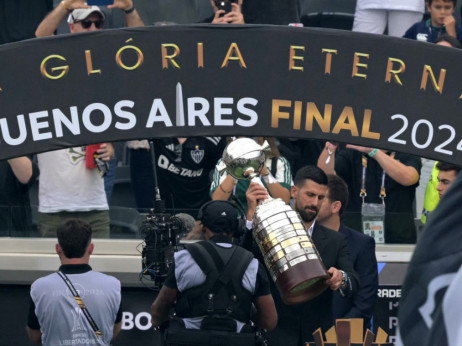 Velika čast za srpskog tenisera: Novak Đoković uneo pehar na finale Kopa Libertadores