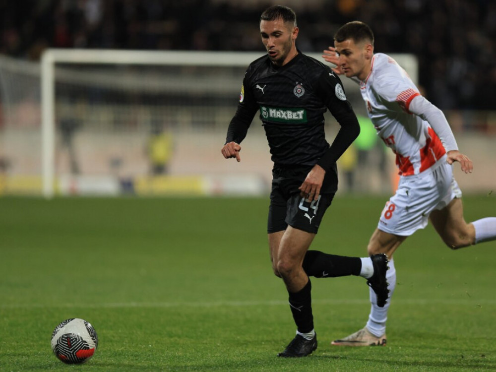 Partizan uspeo da sačuva minimalnu prednost na stadionu "Čair"