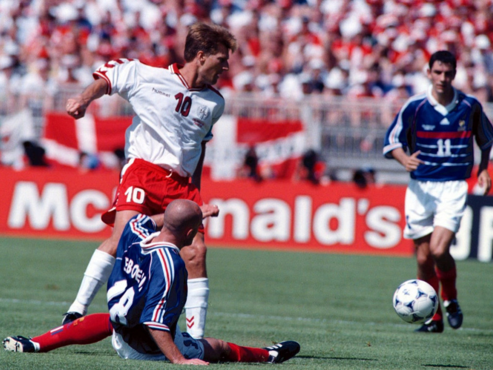 MIhael Laudrup na meču Danska - Francuska