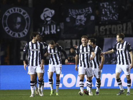 Gol Živkovića u nadoknadi nedovljan za polufinale Kupa: AEK eliminisao PAOK u Solunu