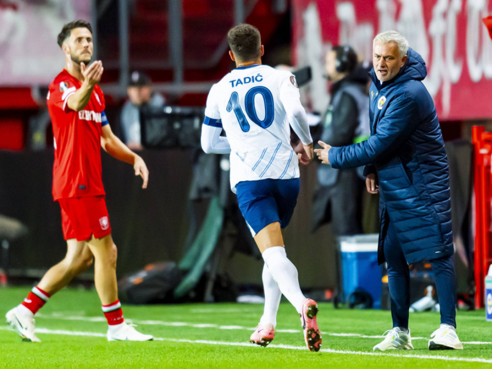 Dušan Tadić i Žoze Murinjo, nastavljaju saradnju u Fenerbahčeu