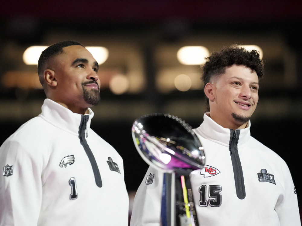 JALEN HURTS & PATRICK MAHOMES