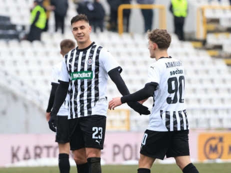 Nemanja Nikolić imao jubilej za pamćenje: Na 100. meču za Partizan dao 20. gol i upisao 20. asistenciju za crno-bele