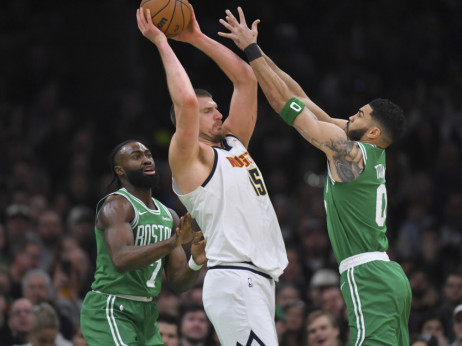 Ništa od "brejka" Denvera u Bostonu: Šampioni odbranili "TD Garden"